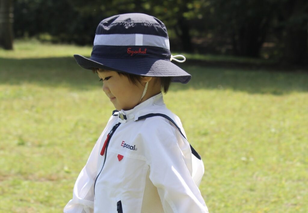 48㎝の幼児用サイズから大人まで幅広いサイズ展開の帽子